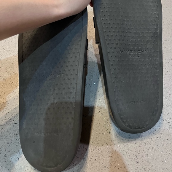 Givenchy Slides - Picture 7 of 9